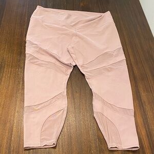 Fabletics power hold women’s workout pants 2X light purple